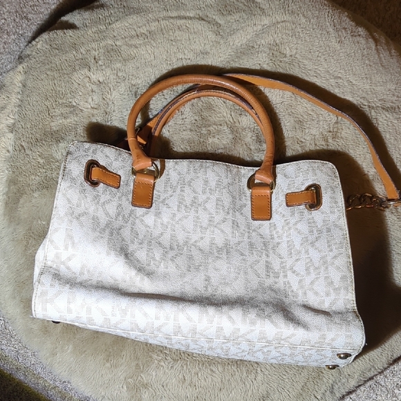 Michael Kors Cream and Tan Satchel - Picture 6 of 15